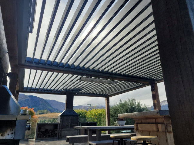 220/45 Alpine Opening Roof