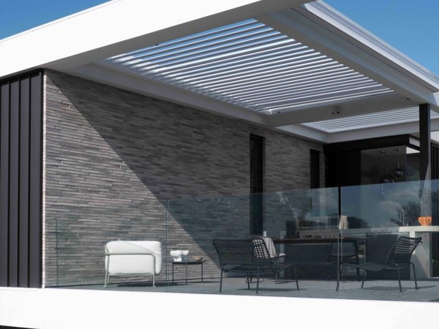 220/35 Slimline Opening Roof 