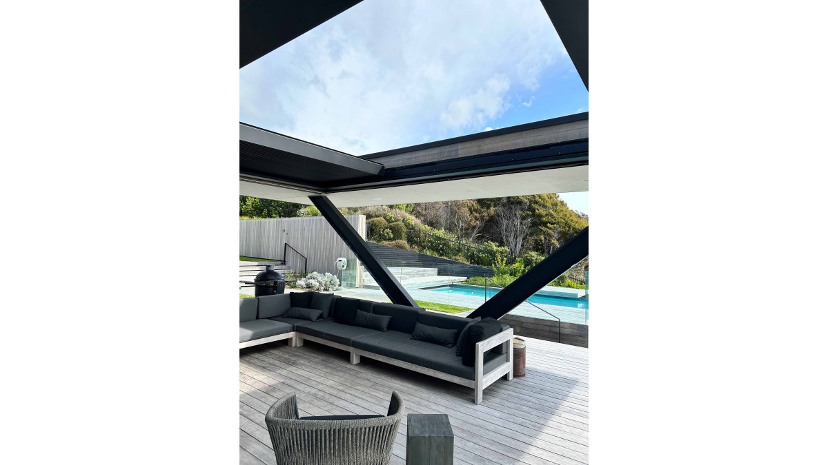 Retract Roof   Waipu
