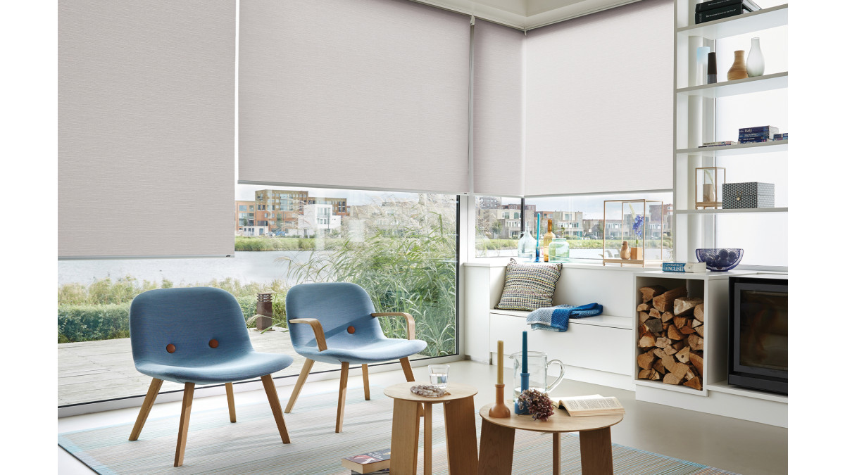 Luxaflex Rollerblind Light Filtering