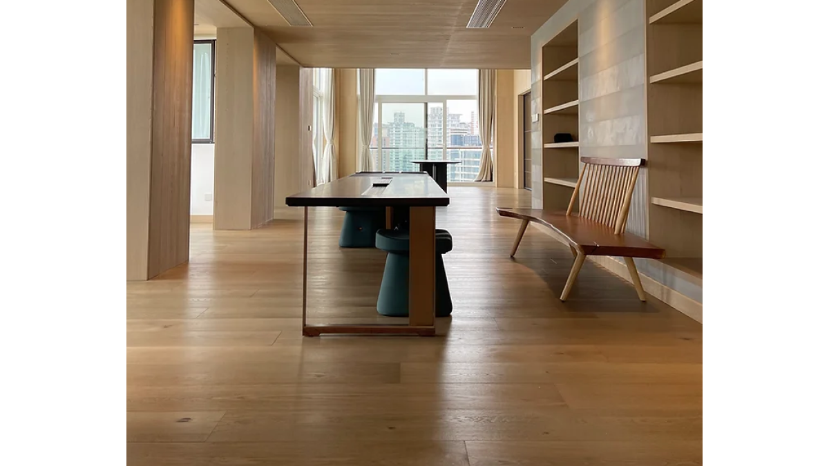 vuitton oak