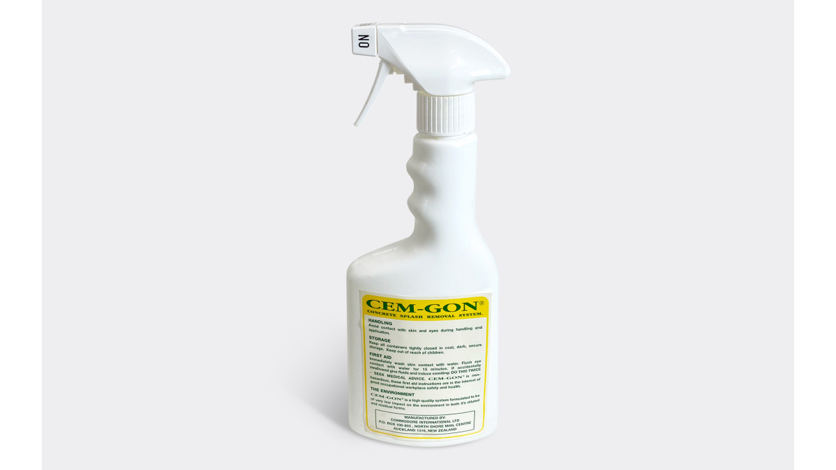EBOSS Cem Gon Spray Bottle