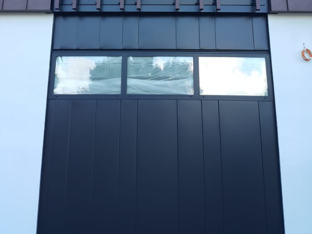 Euro Wall Lock Seam