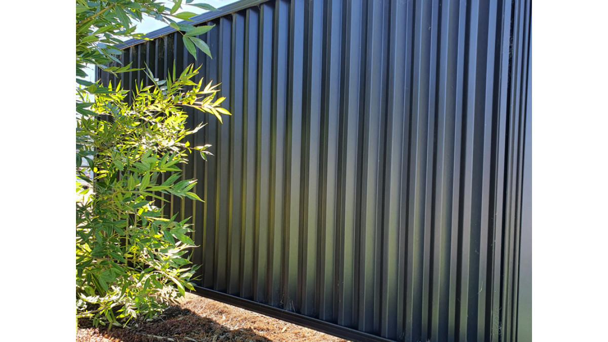 Kahu Fence MC CHCH 2 800x600