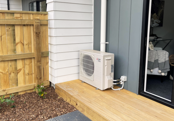 Ecodan QUHZ CO₂ Hot Water Heat Pump — Hot Water & Space Heating for Residential Projects