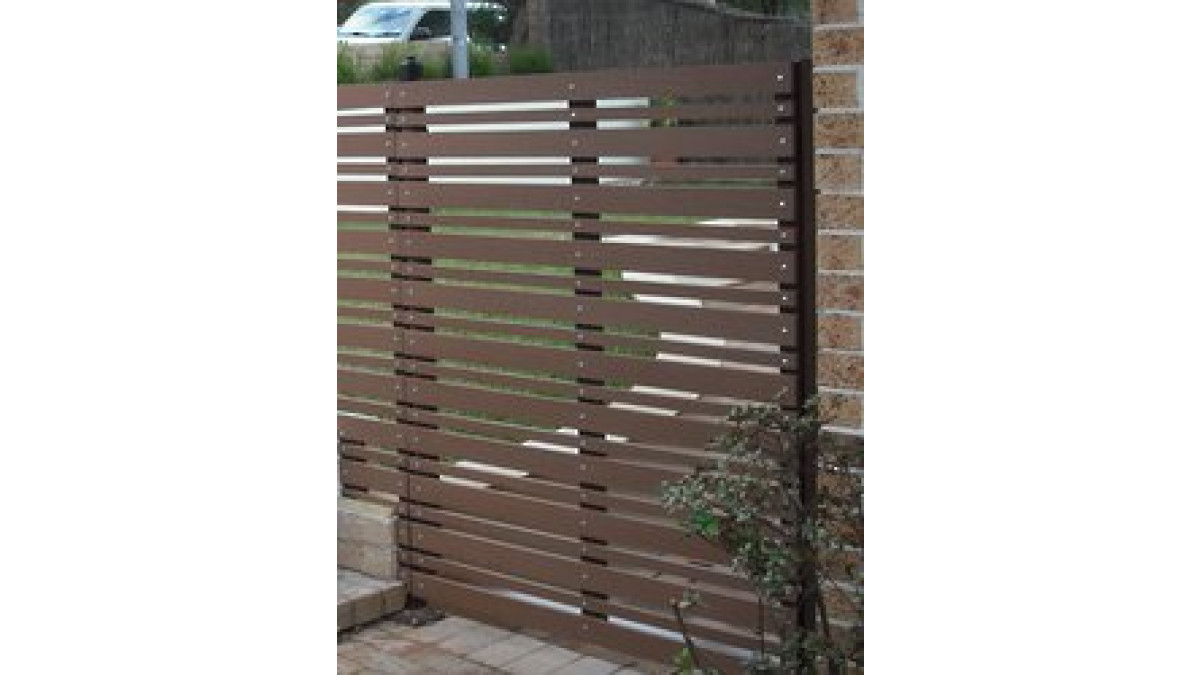 EnviroSlat Fence 4