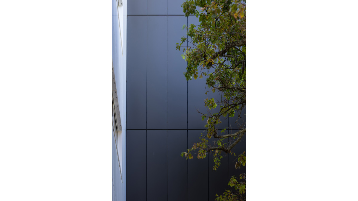 panelux aluminium cladding vertical social housing 4