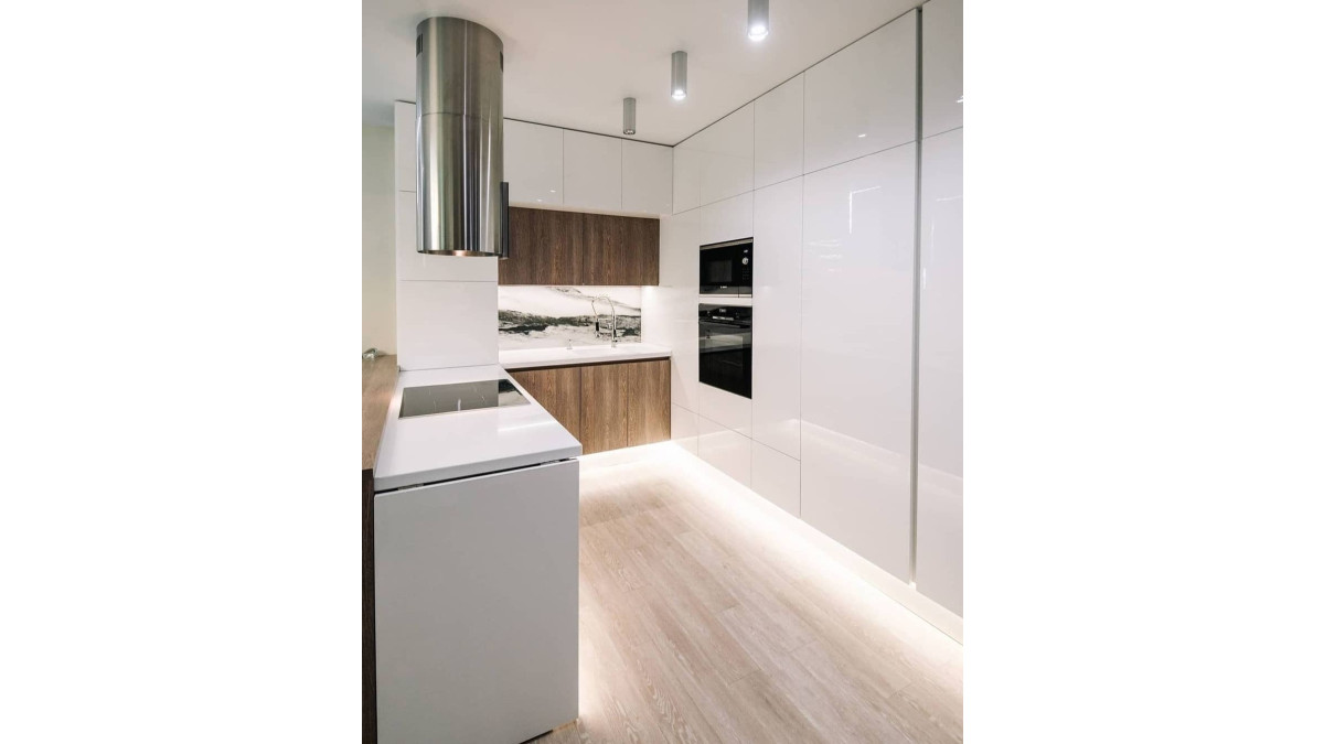 Platinum Melamine Frost Ultral Gloss