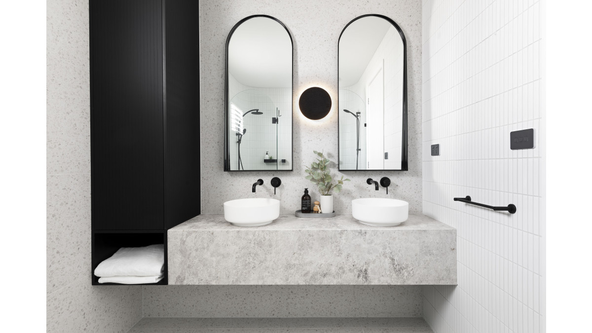 Dolce Bathroom Matte Black(1)