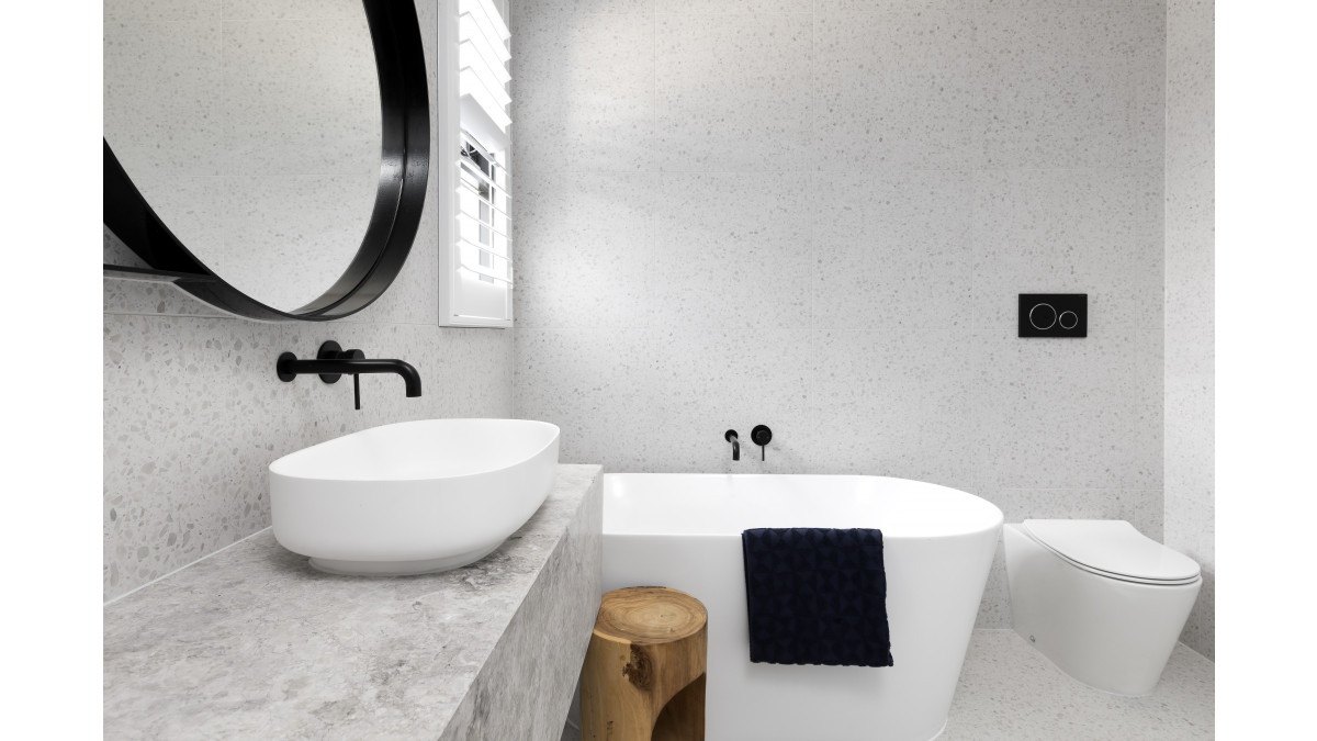 Dolce Bathroom Matte Black(2)