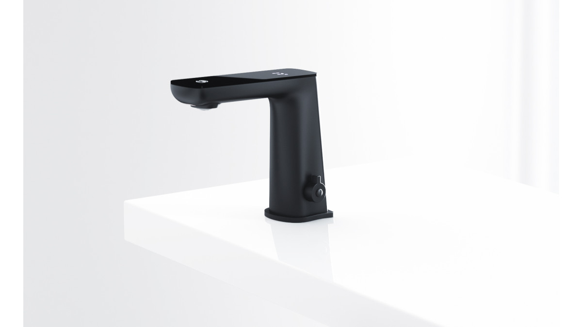 Claudia Sensor Mixer Matte Black