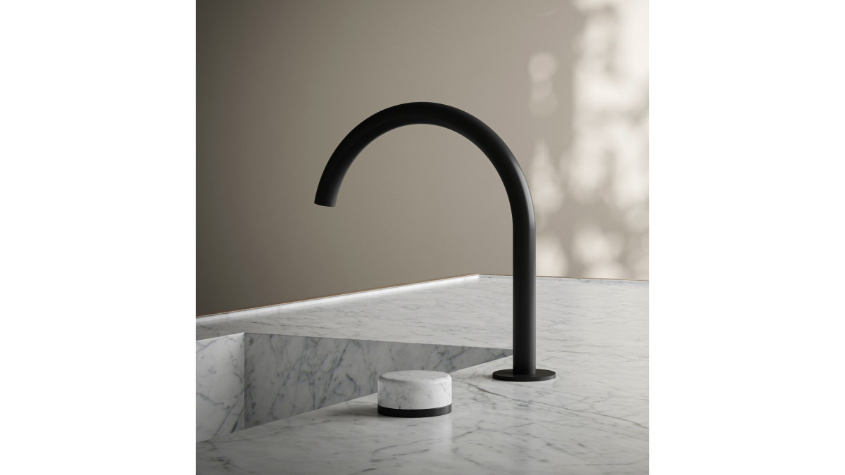 ed Serenity Arc Spout With Carrara Handle Matte Black