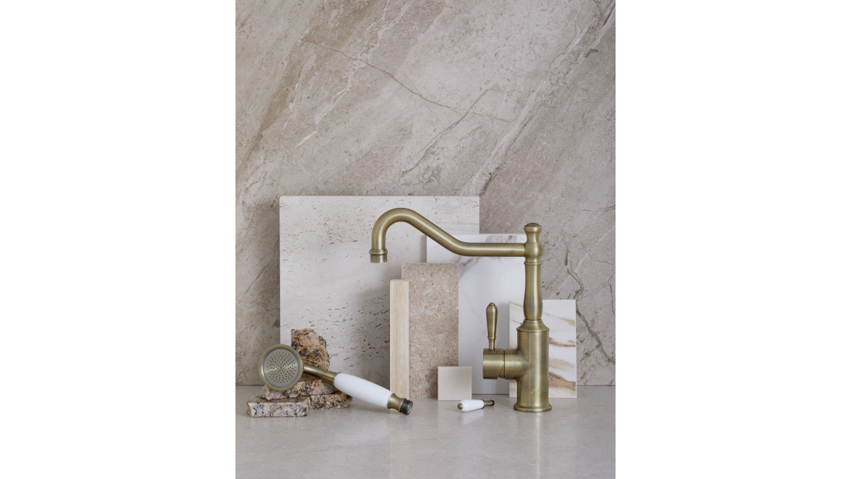 York Kitchen Mixer Aged Brass