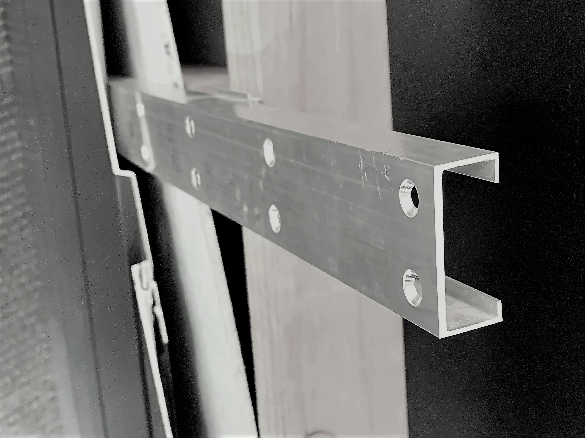 Alibat Extruded Aluminium Structural Cavity Batten by Nu-Wall Cladding –  EBOSS
