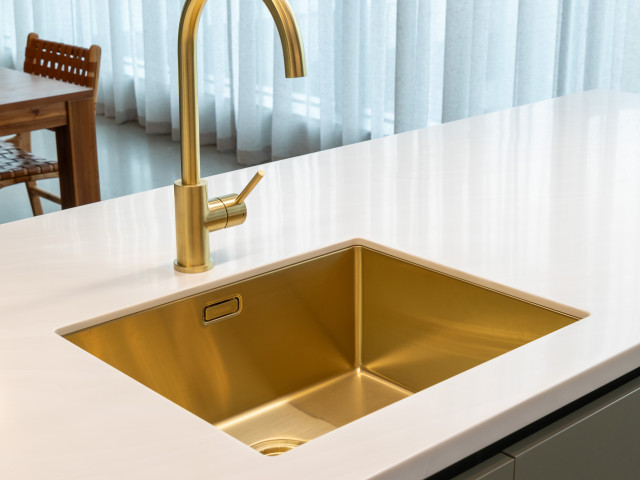 Mercer Residential Sinkware Collection 