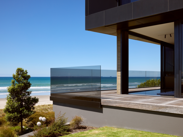 OpusView® Lugano® Residential Balustrade