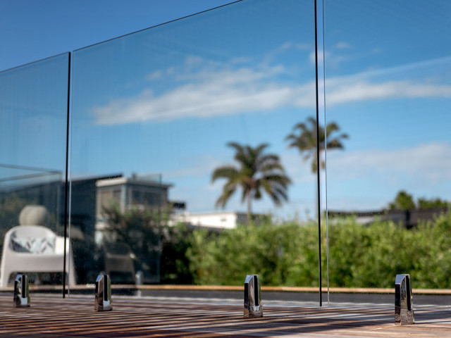 SP14 Smart-Lock® Concealed Fix Strut Mini Post Balustrade