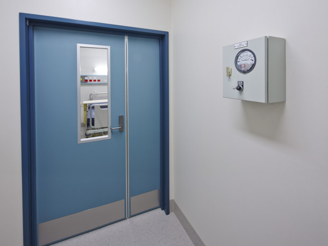 Pacific Hospital Door Set