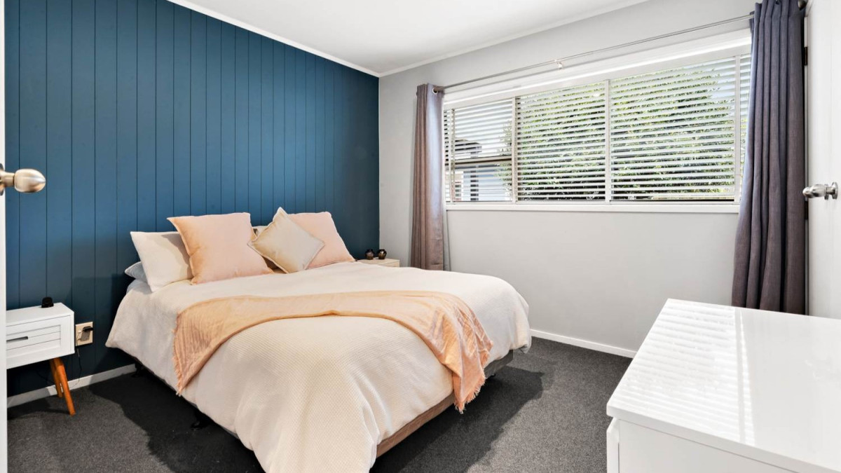 V10 Bedroom