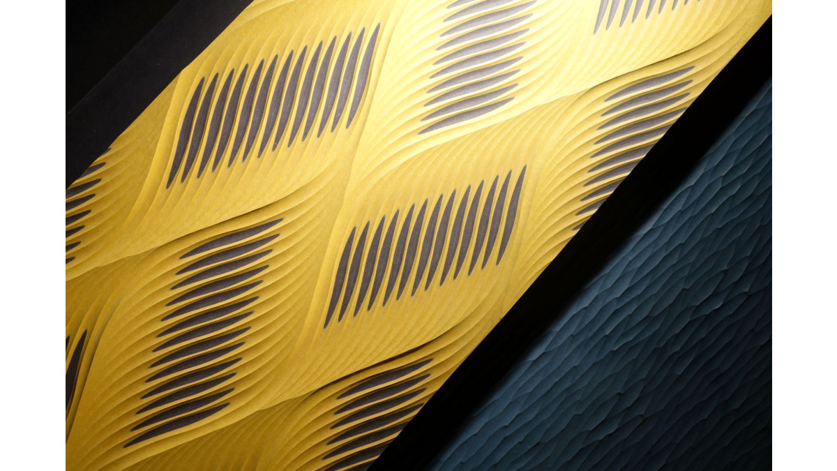 Yellow routed lr