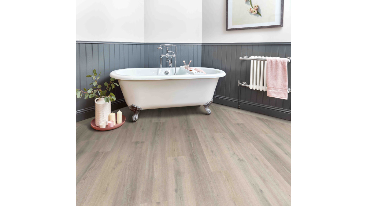 Camaro 2254 Rosedale Oak Bathroom 1 (new)