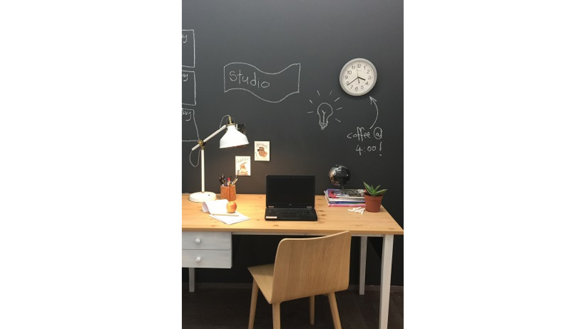 Porters Chalkboard Paint Black