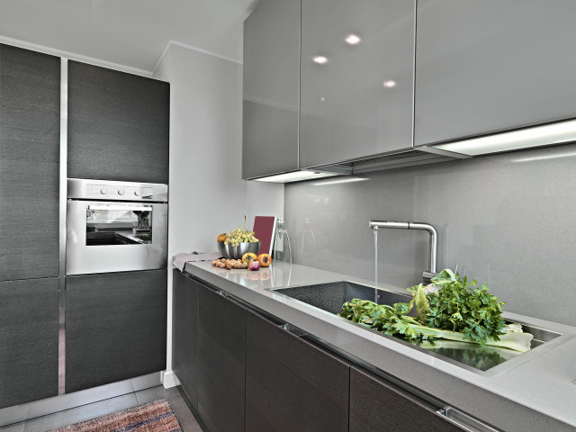 DesignerSplash — Splashback Suitable Behind Gas Hobs/Wet Wall Lining