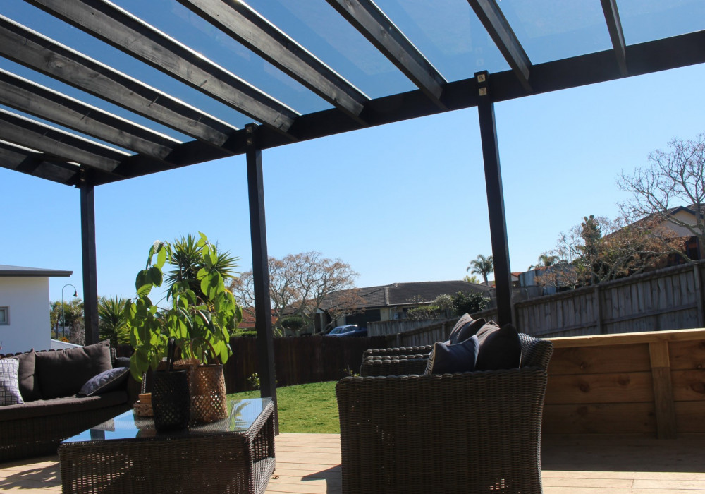 Suntuf SunGlaze Polycarbonate Roofing System