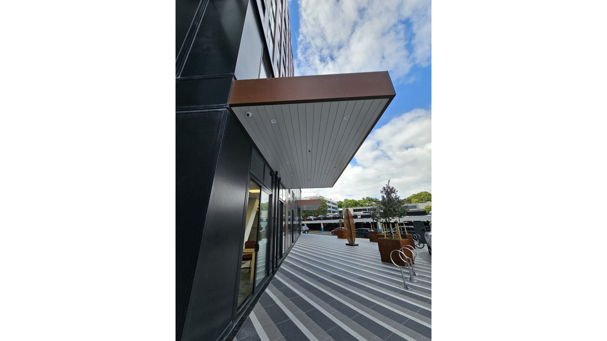 ed La Quinta Ellerslie canopy