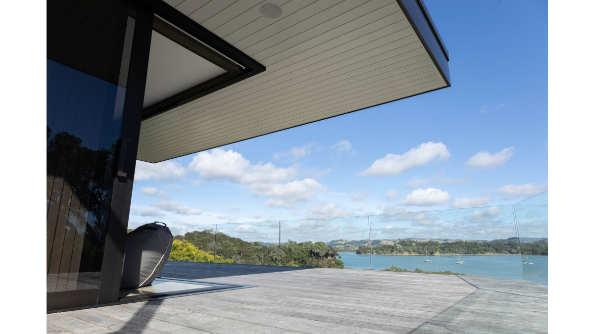 ed soffit deck