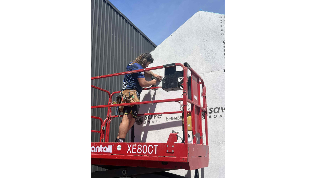 saveboard betterbrace4steel rigid air barrier 3  PadWzEyMDAsNjc1LCJGRkZGRkYiLDBd