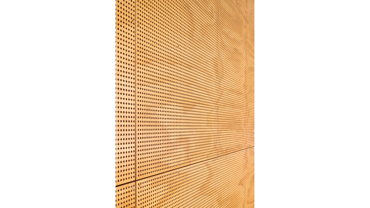LFGX9868