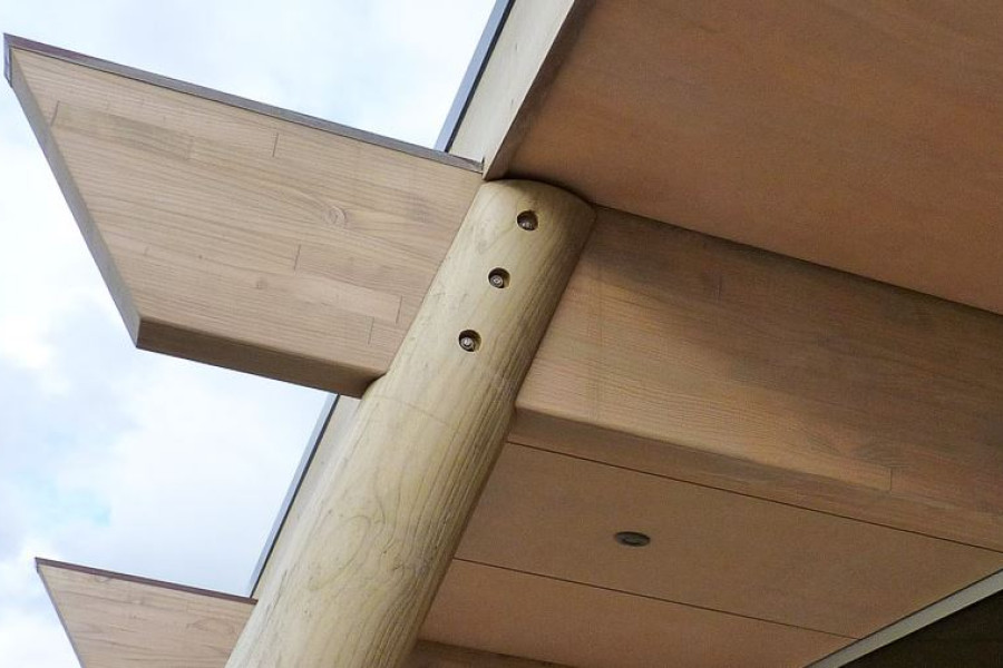 Laminated Round Poles
