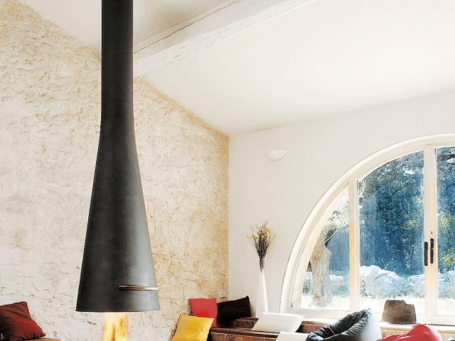Filiofocus Suspended Wood Fire
