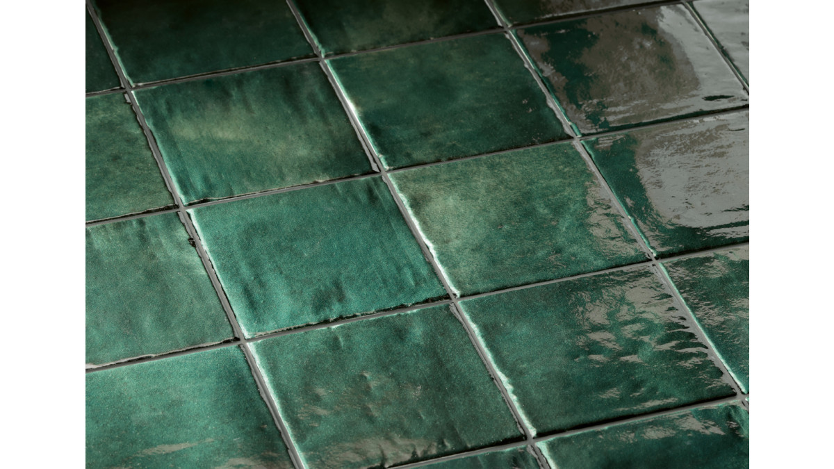 EBOSS CLAY EMERALD BENCHTOP