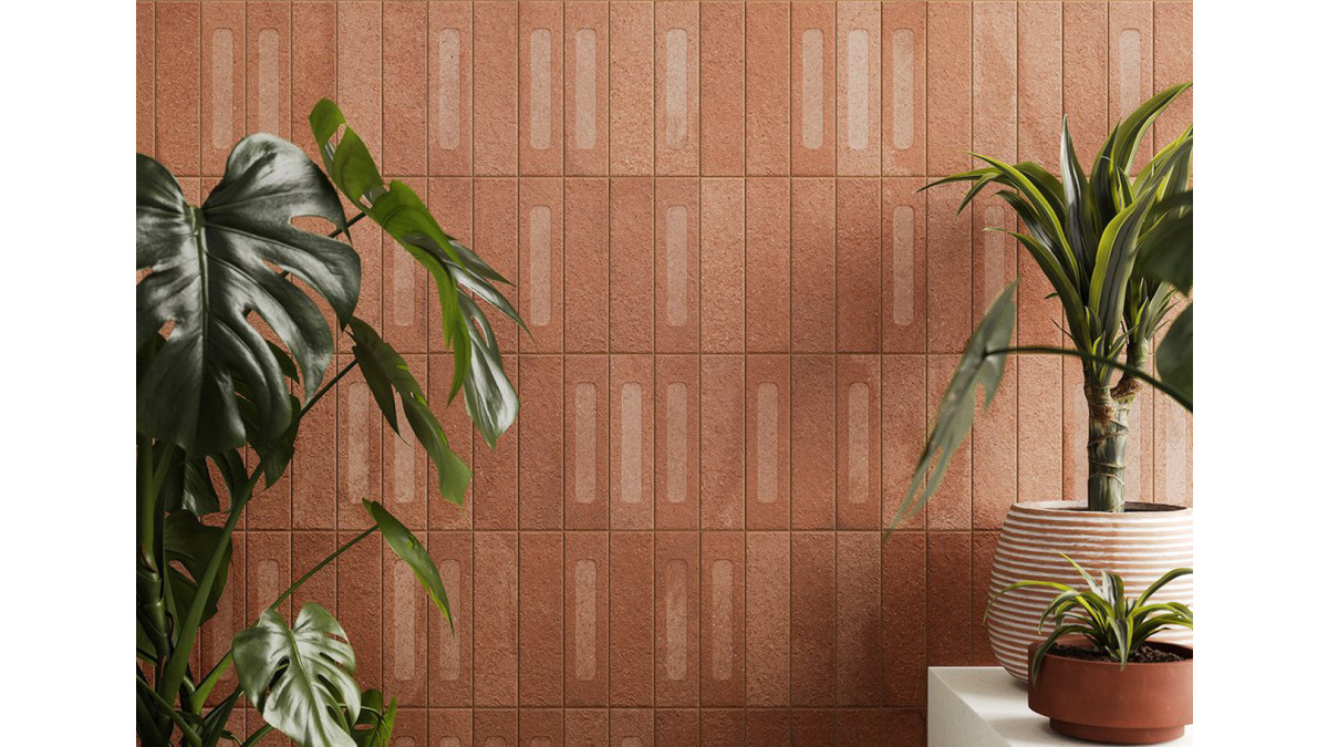 Fornace rosso plain and formella