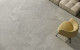 AMB PORTLANDSTONE GRIS 160X160 DETALLE