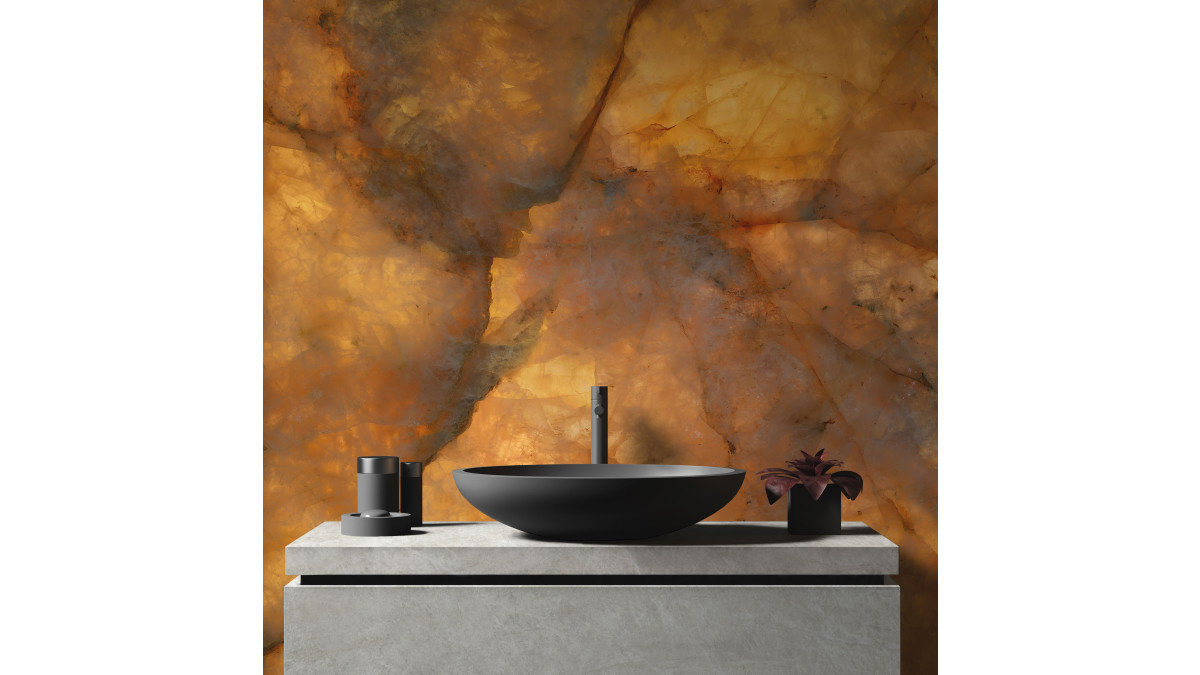 LUMINESCENCE 120x280 e TAJ MAHAL SHELL BATHROOM