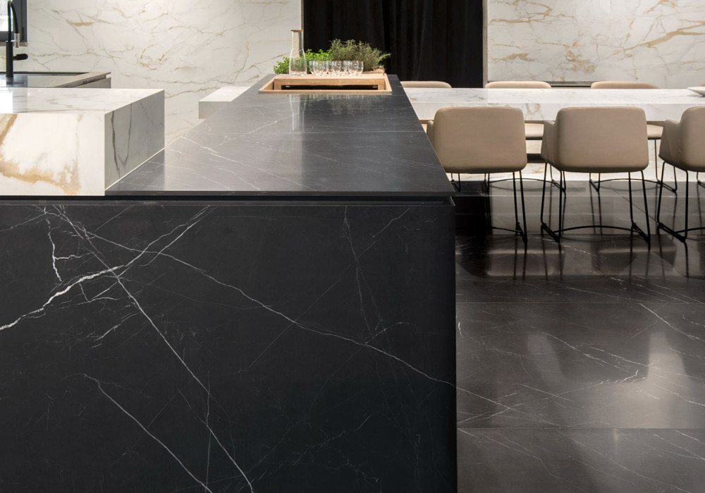 Ultra Nero Marquina