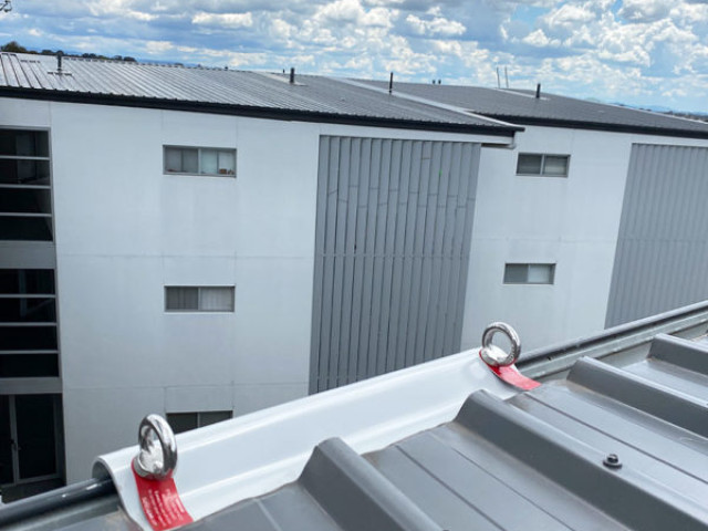 Abseil Rope Guide Bracket