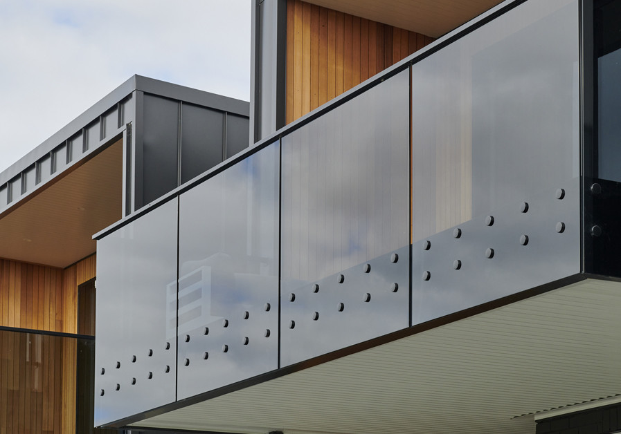 Arena-Points Frameless Glass Balustrade