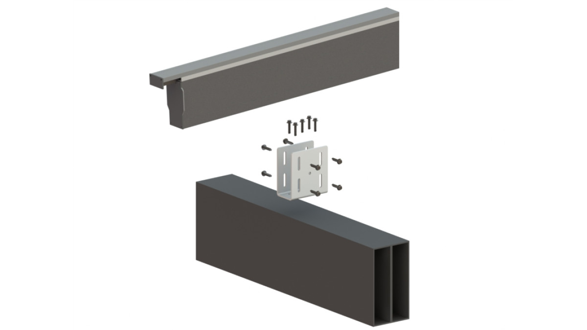 Saddle bracket attachment