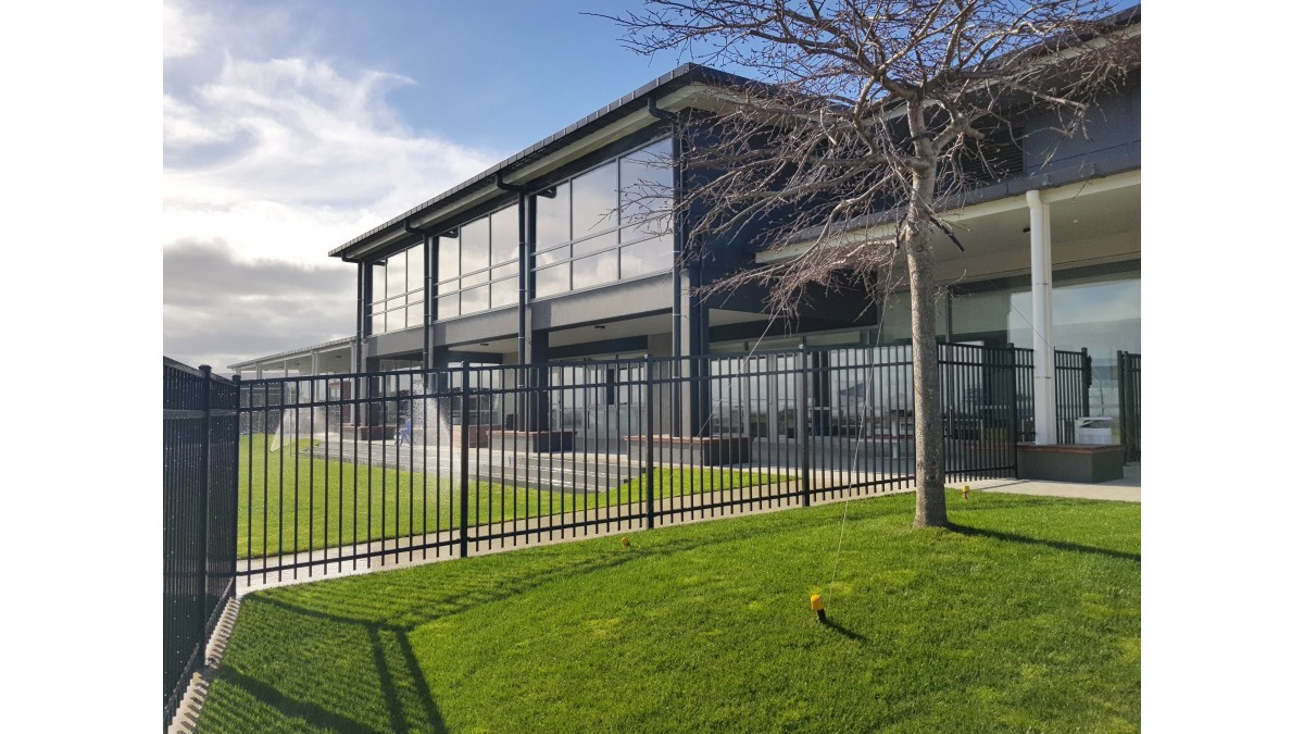 5 1.8m Assure HD fence and pedestrian gate installed at Westmount High School