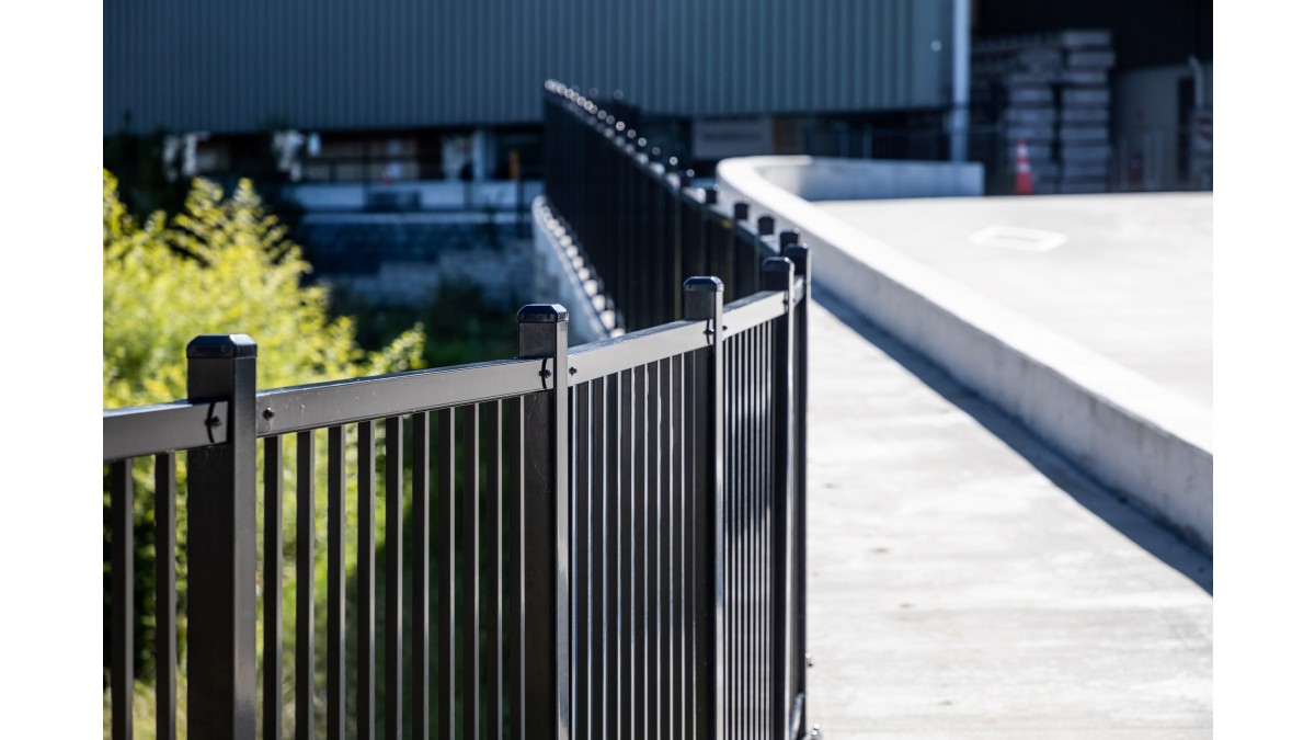 3a 1.2m Maximus Fence Balustrade Tawharau Lane Highbrook