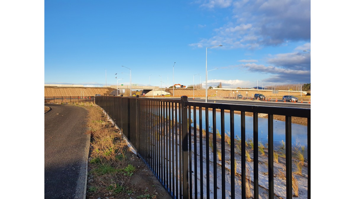 10a 1.2m Premier Fence installed along Christchurch Motorway