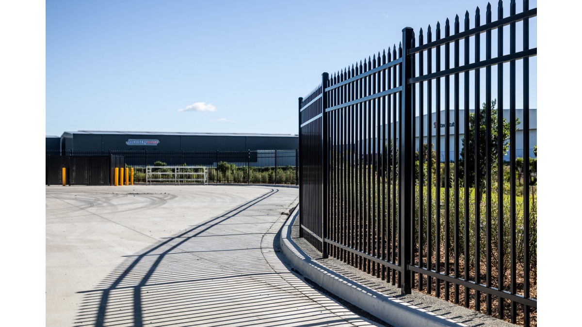 1a 2.1m Secura fence installed at Goodmans Highbrook