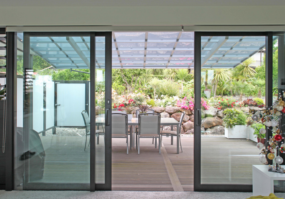 Metro Series Sliding Doors