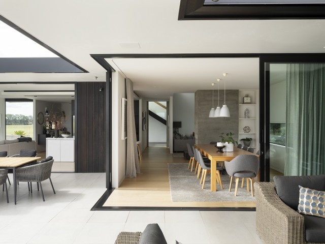 Metro Series ThermalHEART® Sliding Doors