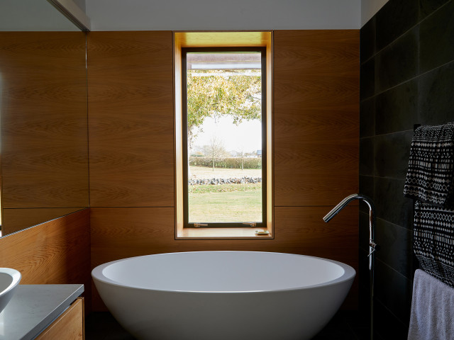 Residential Series ThermalHEART® Awning & Casement Windows