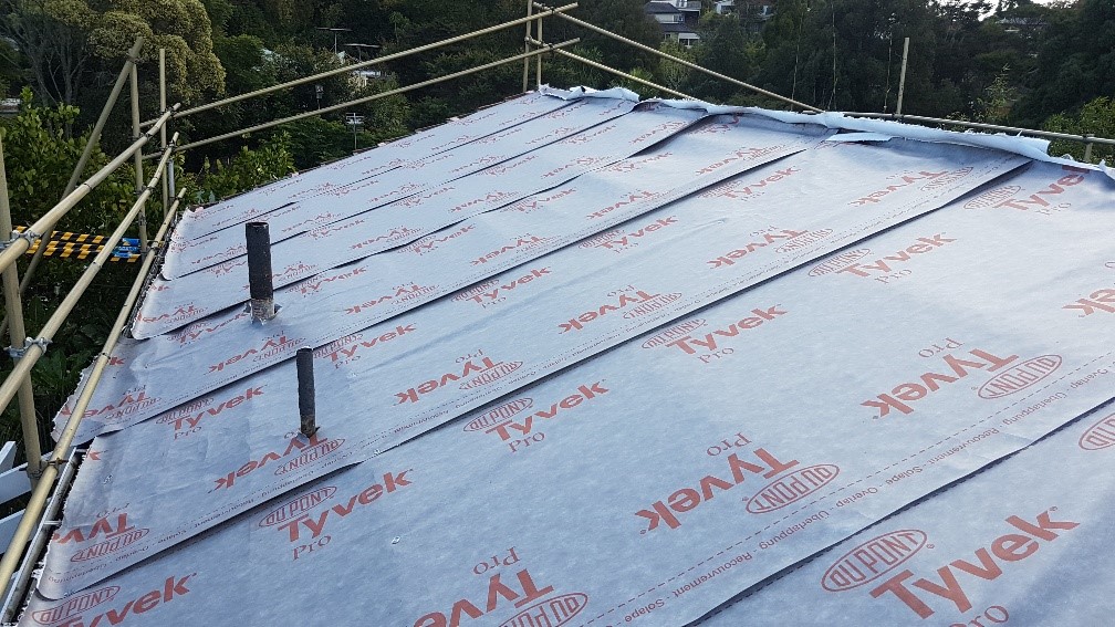 DuPont Tyvek Pro Roof and Wall Underlay by Tyvek EBOSS